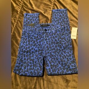 J Brand, blue jaguar, mid rise crop skinny, new with tags, size 26,frayed bottom